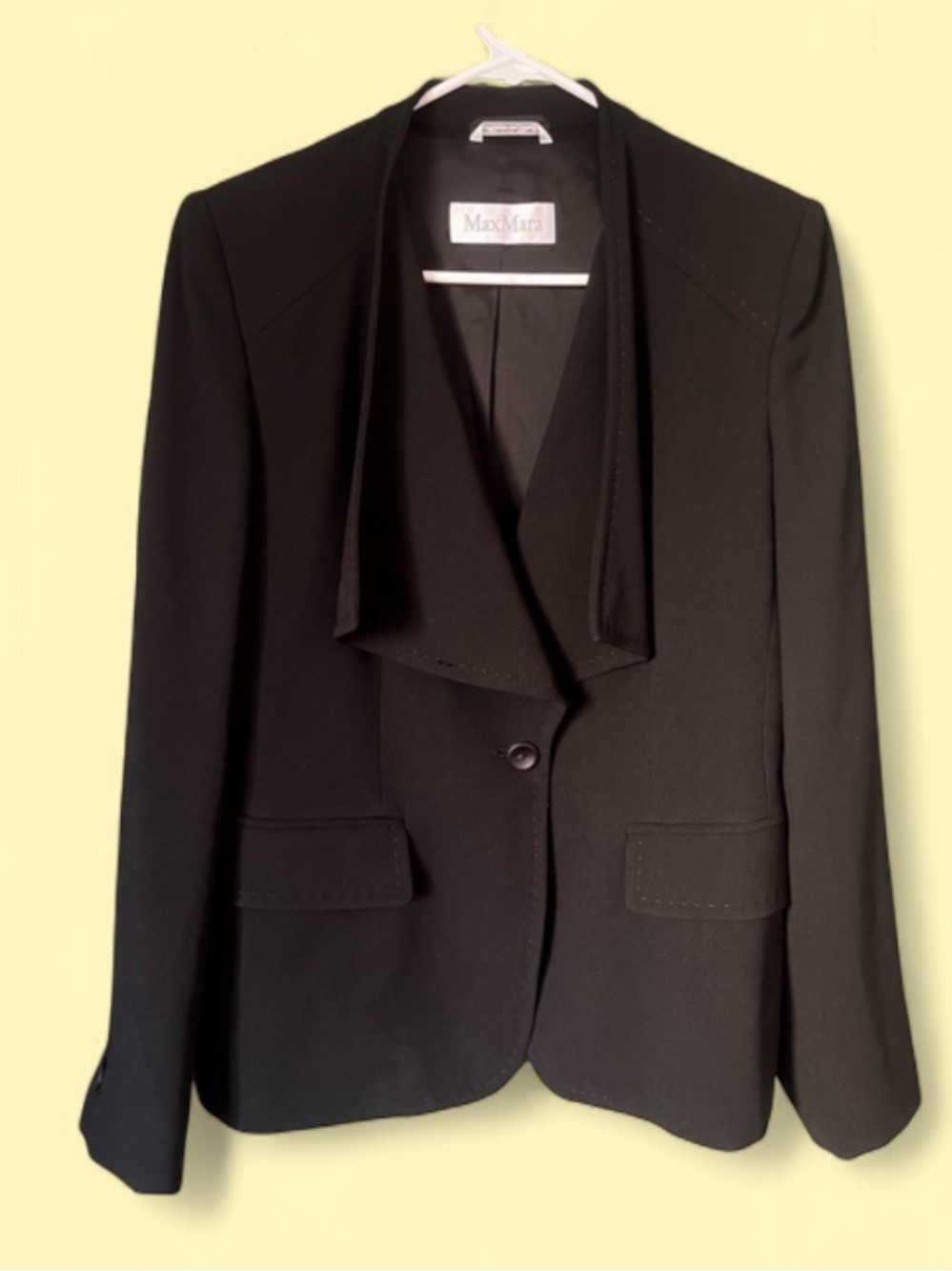 Max Mara Women’s Black Single Button Blazer Size 12